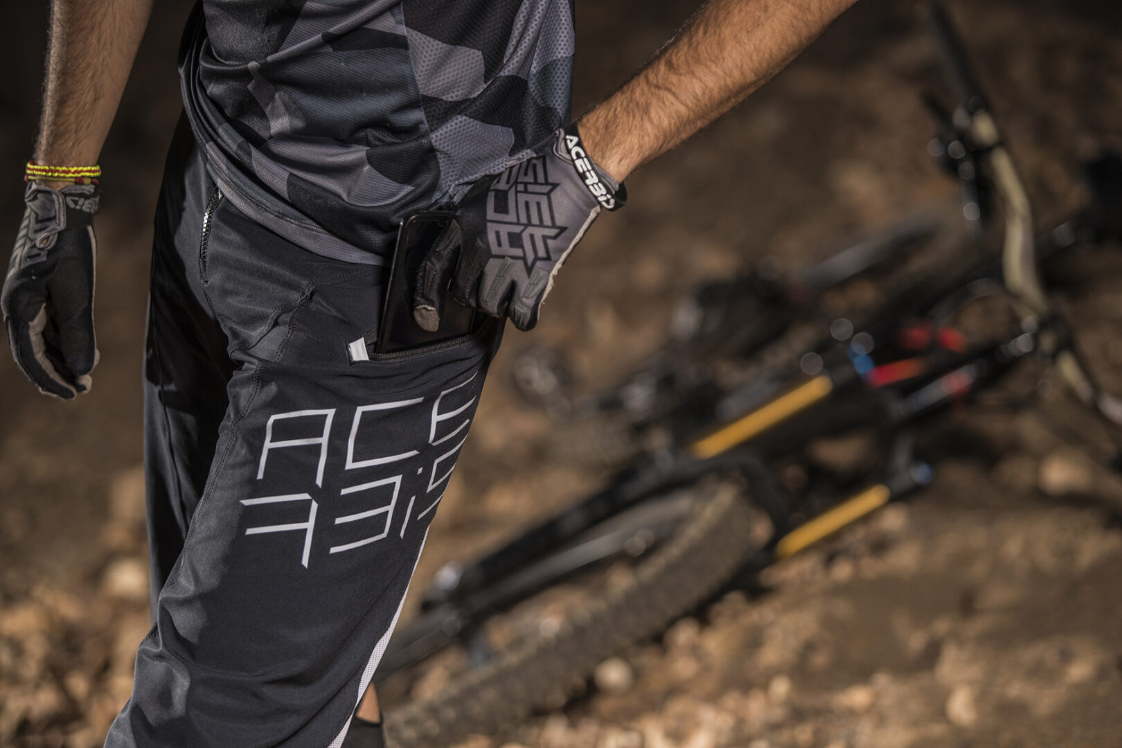 Acerbis MTB Apparel Design Full Gear Set 02